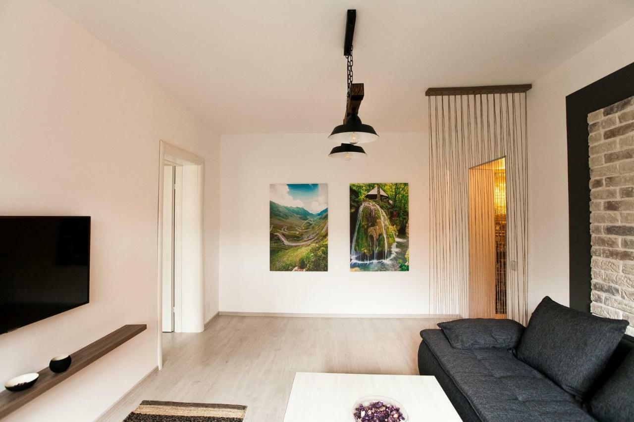 Premium Apartment ซินายา ภายนอก รูปภาพ